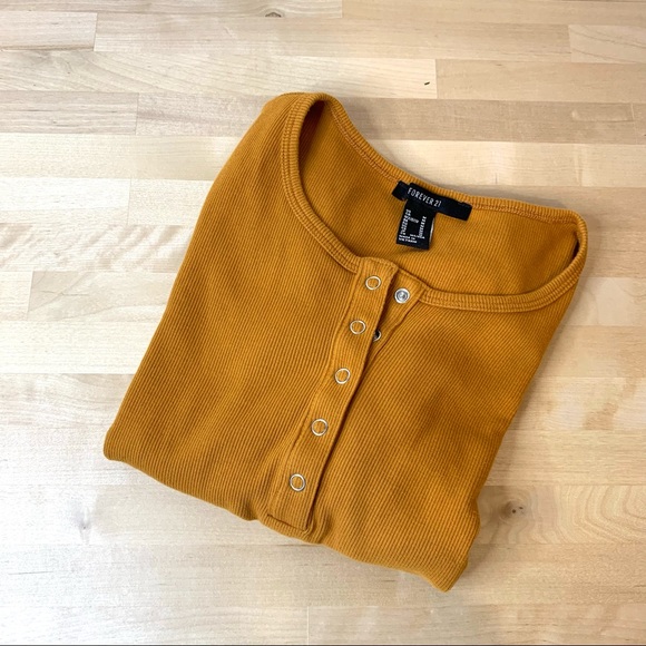 Forever 22 Mustard Crop Top - Picture 7 of 8